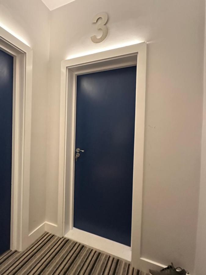 Cloud9 Guest House - By Coastline Retreats - Newly Renovated, Beautiful Ensuite Rooms Near Seafront In Town Centre, Netflix, Superfast Wifi, Communal Kitchen บอร์นมัธ ภายนอก รูปภาพ